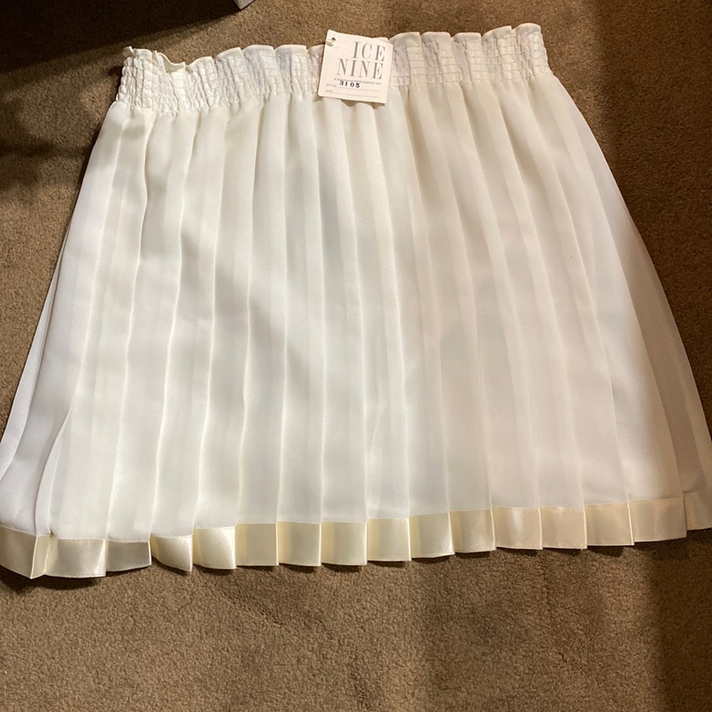Women’s Skirt